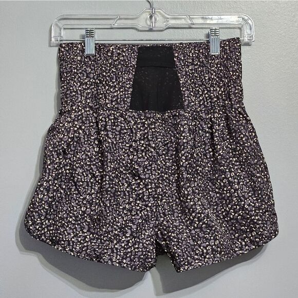 Free People, Leopard Combo, High Rise Shorts With Underwear. NWT/Small - Picture 6 of 8